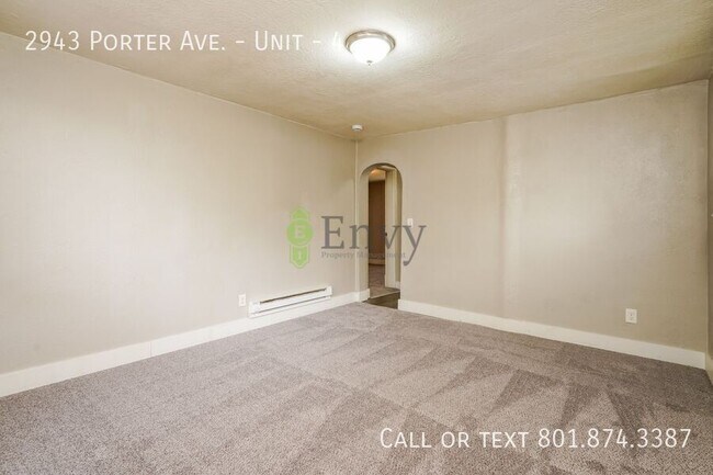 Foto del edificio - 2943 Porter Ave