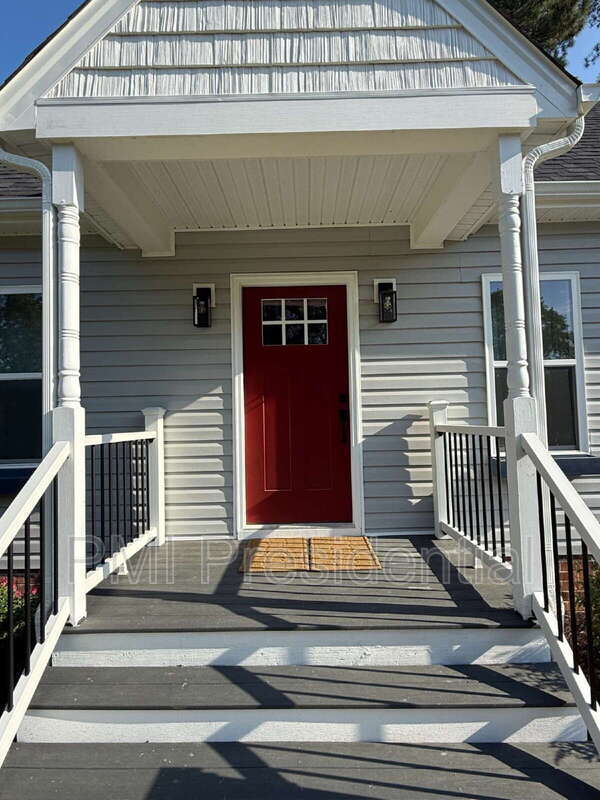 Foto del edificio - 13702 Danbury Dr