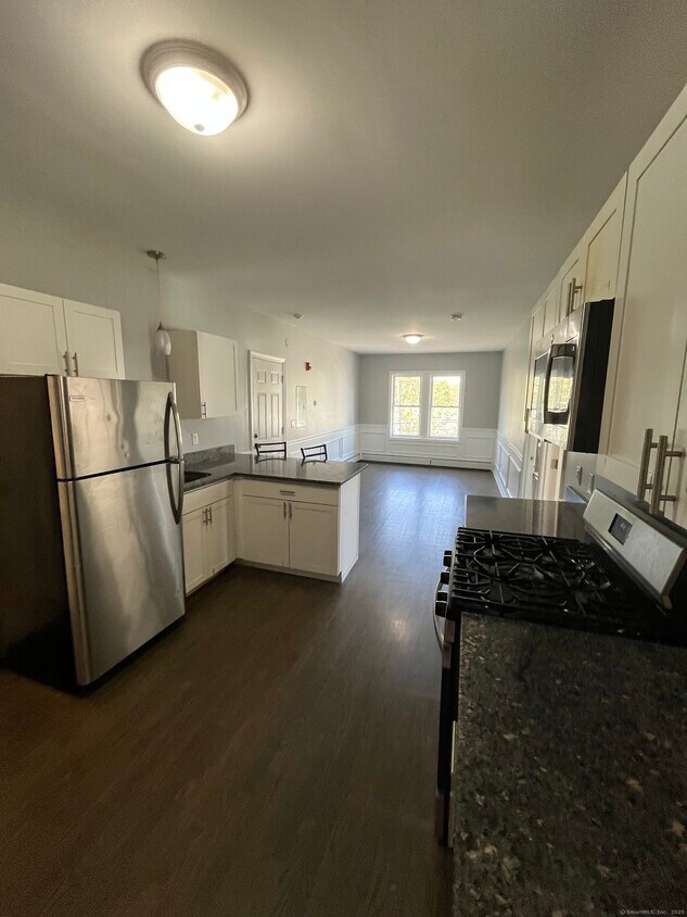 Foto principal - 410 S Main St