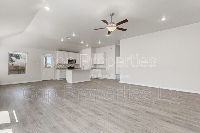 Foto del edificio - 1133 Eagle Xing