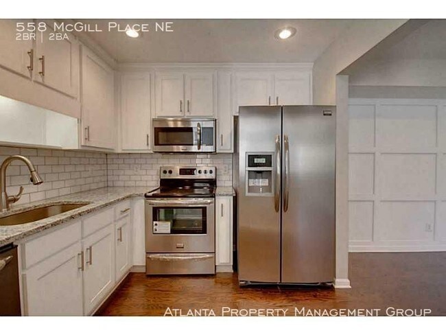 Building Photo - 558 McGill Place NE