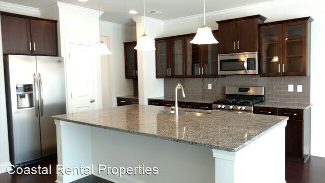 Building Photo - 5 br, 3.5 bath House - 4615 Planters Row Way