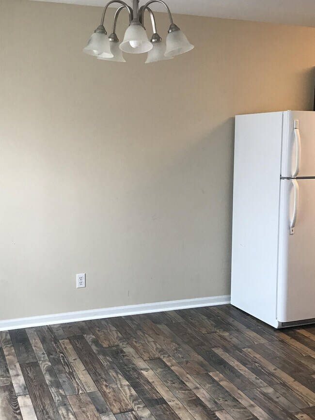 Foto del edificio - 764 Casey Ln