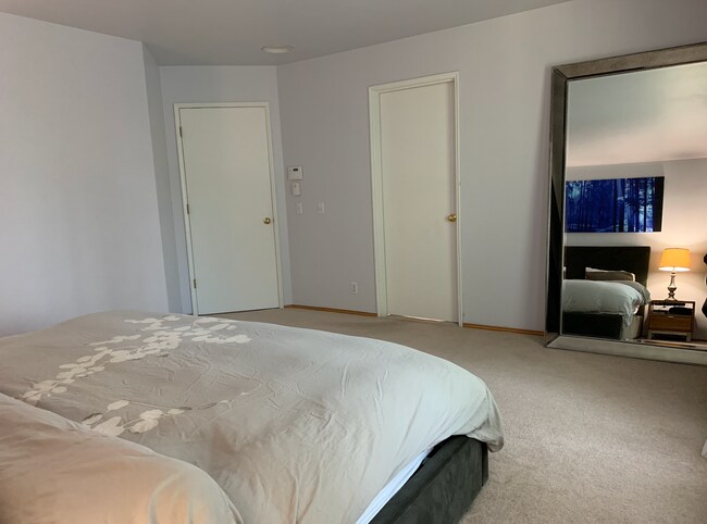 Foto del edificio - 6907 115th Pl SE