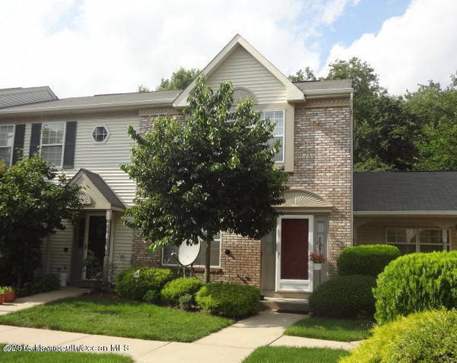 76 Arlington Ct, Holmdel, NJ 07733 Condo for Rent in Holmdel, NJ