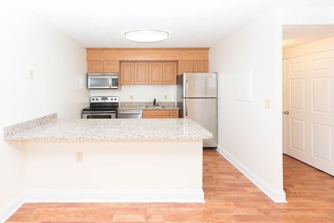 Interior Photo - Whitney Towers, L.L.C. (WTL)