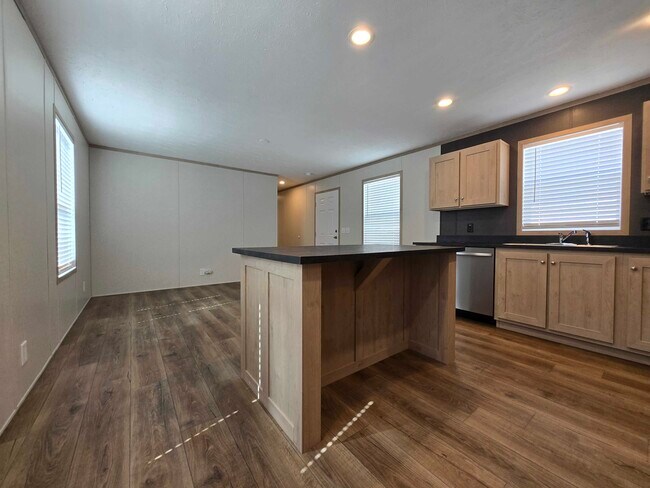Foto del edificio - 52436 Winston Ct