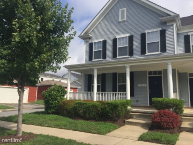 Foto del edificio - 4 br, 2.5 bath Apartment - 4220 E. Wilson st