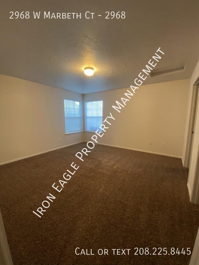 Building Photo - 2968 W Marbeth Ct