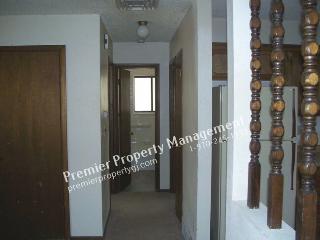 Building Photo - 3237 D 1/2 Road A