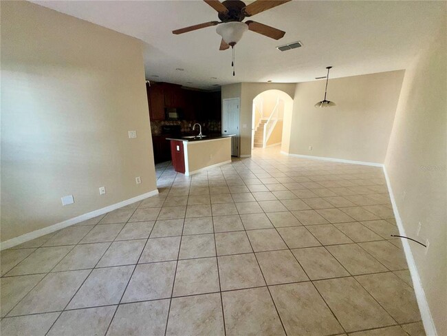 Building Photo - 3441 Windsor Lake Cir