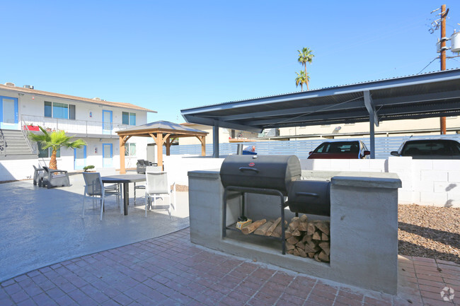 Exterior - Vara