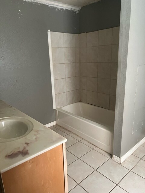 Building Photo - 79 McKinley Ave S