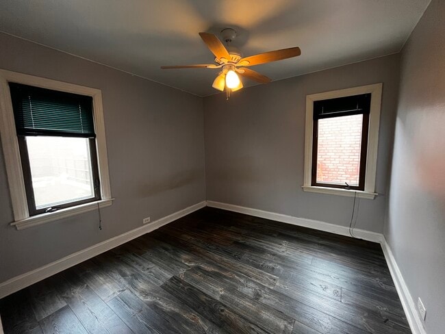Building Photo - 5211 S Monitor Ave