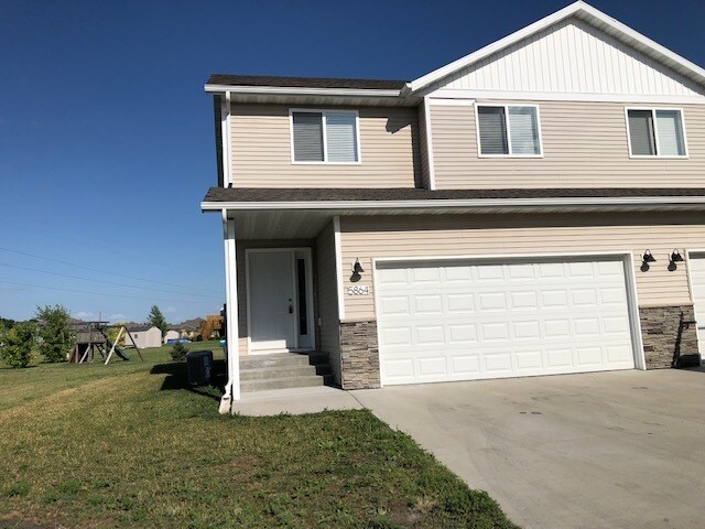 Foto principal - 5864 36th St S