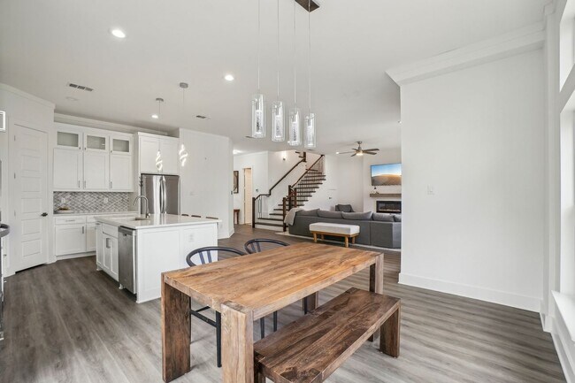 Foto del edificio - 3426 Borger St