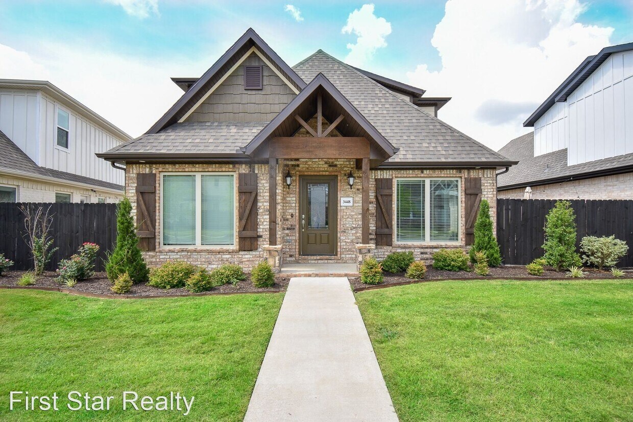 Foto principal - 4 br, 3.5 bath House - 3448 Cork Ln - Lot ...