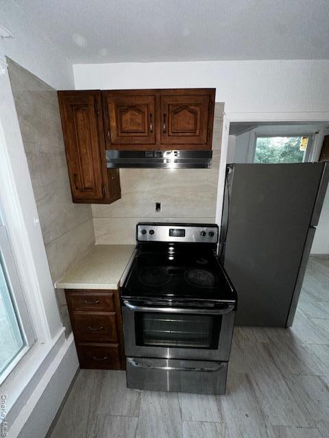 Foto del edificio - 22 Bain Ave