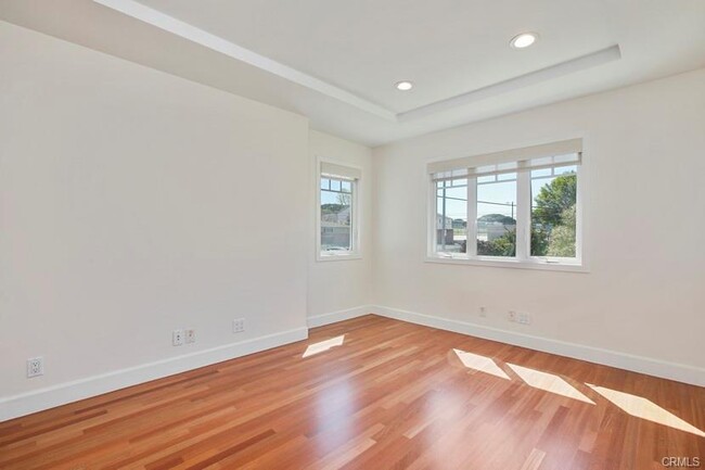 Foto del edificio - 22712 Kathryn Ave