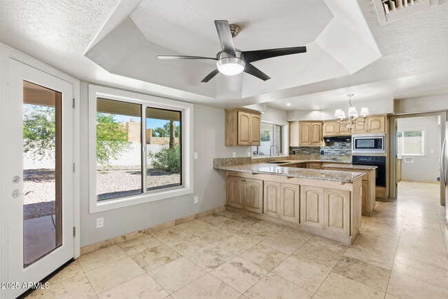 Building Photo - 15912 Centipede Dr