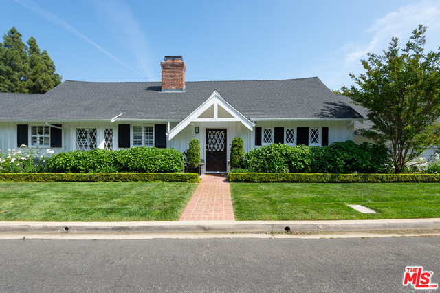 Building Photo - 258 Ashdale Ave