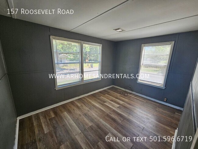Foto del edificio - 157 roosevelt st | $795 | 2 beds, 1 bath
