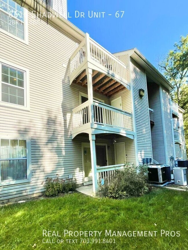 Foto del edificio - 8616 Shadwell Dr