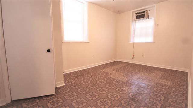 Building Photo - 1243 Chartres St