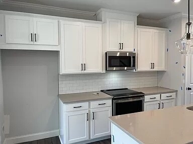 Building Photo - 2636 Creekside Dr NW