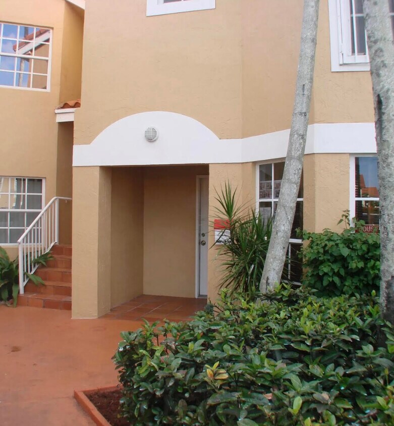 Main Entrance Angle 2 - 14245 SW 57th Ln (Miami, FL)
