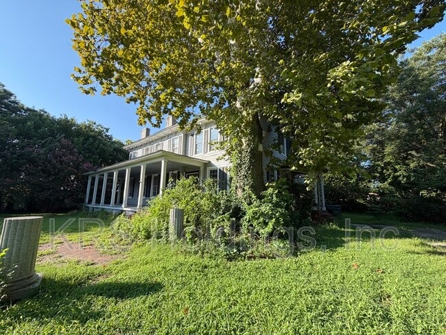 Photo - 125 S Willard Ave House