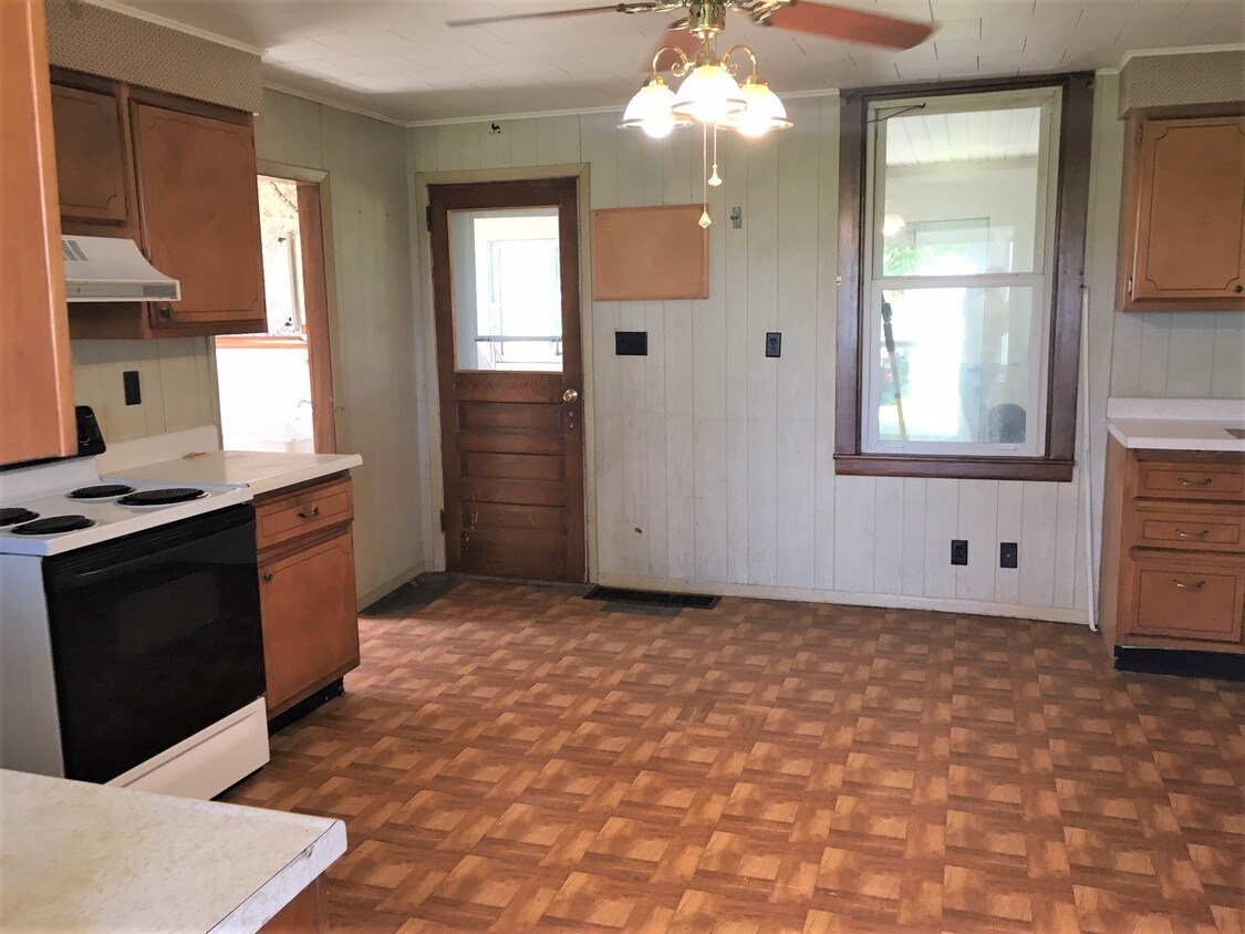 Foto principal - 1358 N 42nd Rd