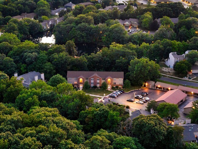 Foto del edificio - 3 Bedroom/2 Bathroom Apartment