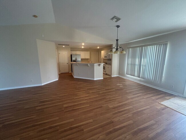 Building Photo - New flooring and freshly painted interior  3/2  Home