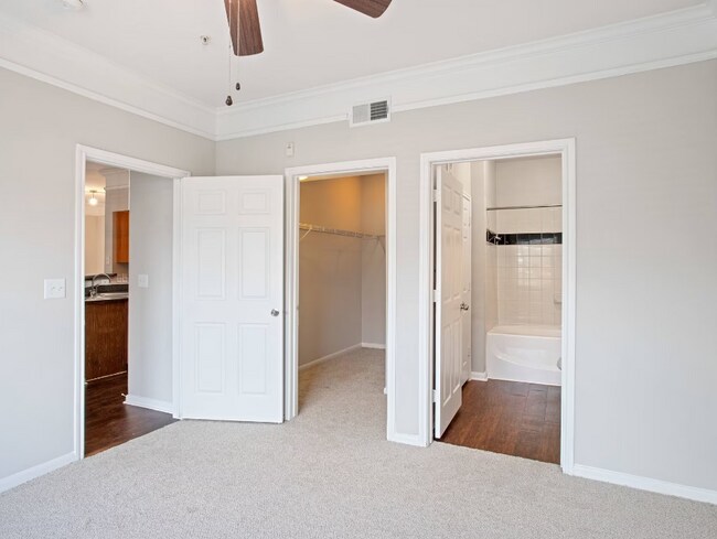 Building Photo - 12 Tin Hall Rd