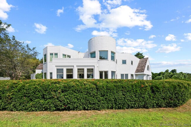 Foto del edificio - 130 Ferncliff Dr