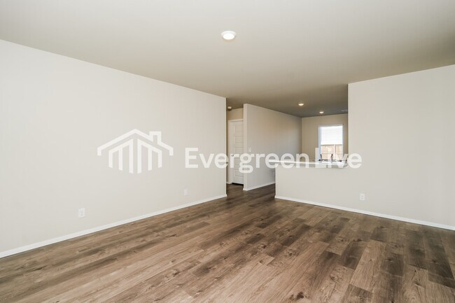 Foto del edificio - 10105 E King Pl