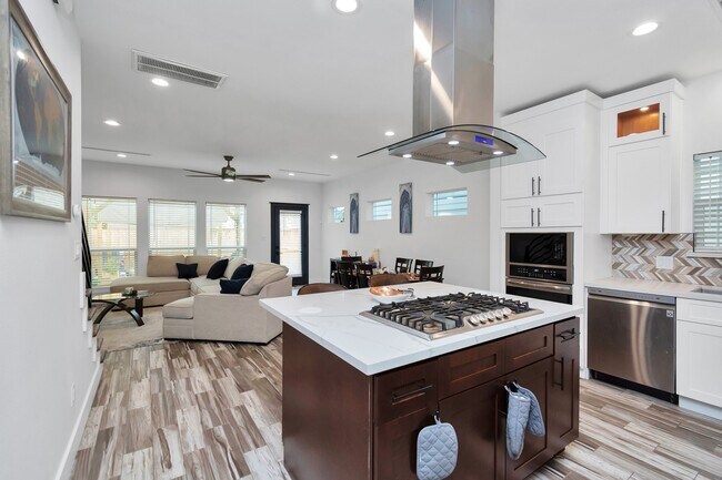 Foto del edificio - 4209 New Orleans St