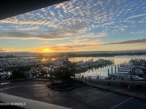 Building Photo - 119 Ashley Ave