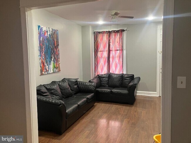 Foto del edificio - 2540 Aisquith St