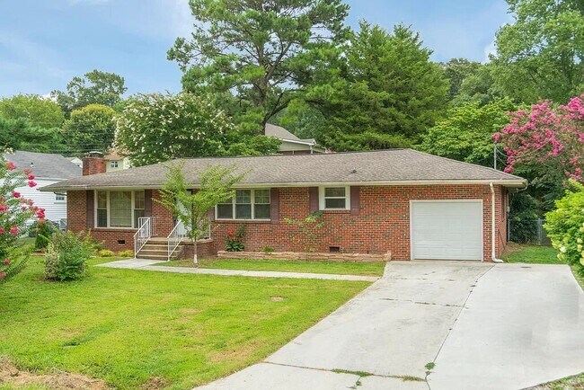 Building Photo - 1552 N Concord Rd