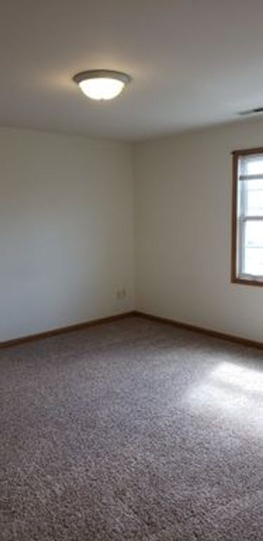 Foto del edificio - 601-603 Nicolet Ave.