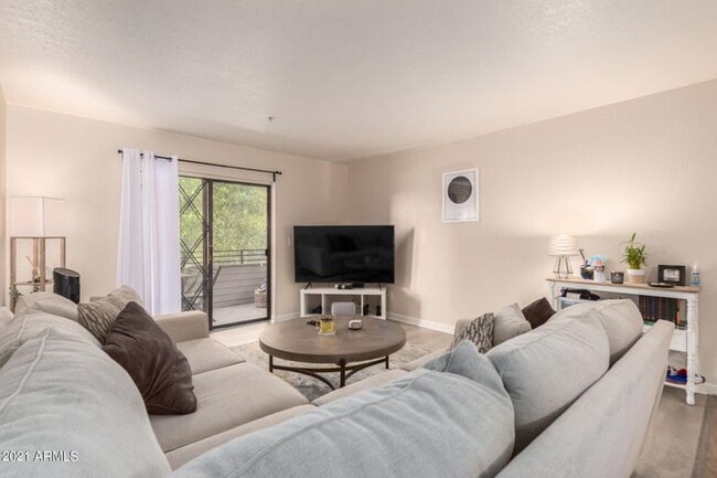 Living Room - 7777 E Main St