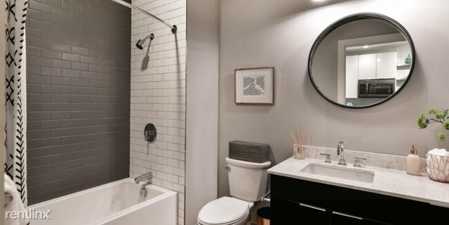 Building Photo - 80 Border St