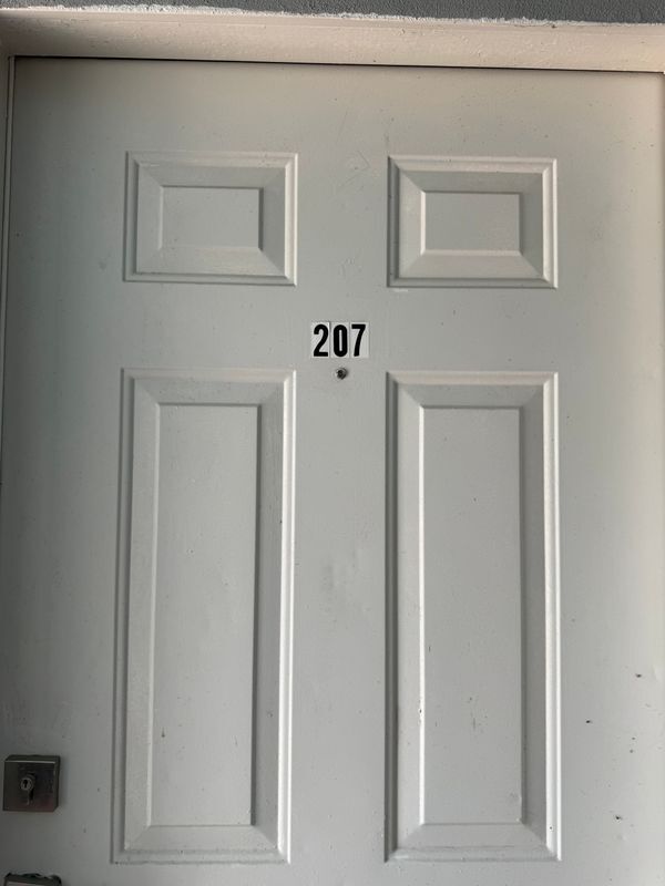 Foto del edificio - 1802 Oasis Dr