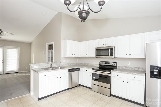 Foto del edificio - 1053 Meadowbrook Ln SW