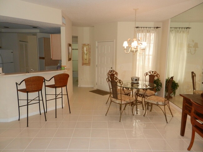 Building Photo - 301 Muirfield Ct