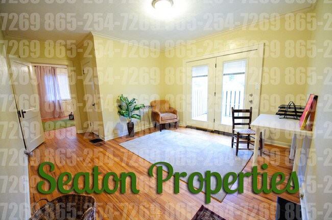 Building Photo - 1809 Adair Dr