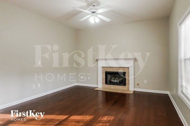 Building Photo - 4419 High Gate Dr NW