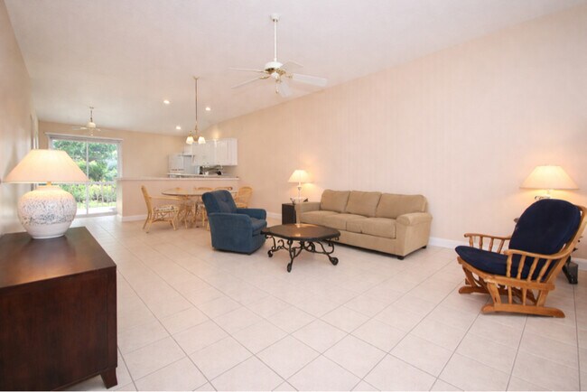 Foto del edificio - 14 Bunker Knolls Ln